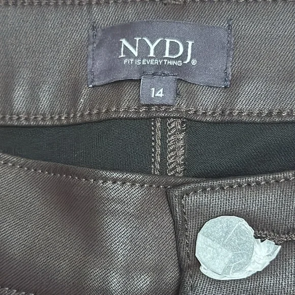 NYDJ Marilyn Straight in Cordovan Coated Brown Size 14 New - Picture 7 of 9